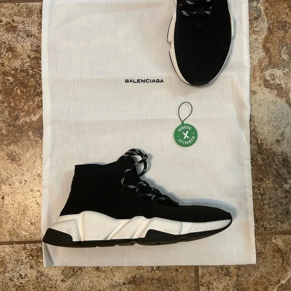 Balenciaga Black and White Sneakers - Picture 5 of 8